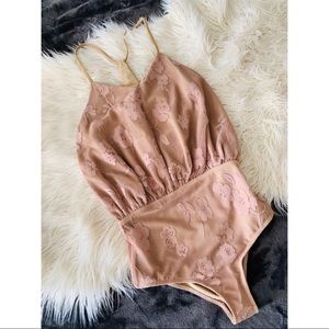 NWOT Beach Riot Shell One Piece